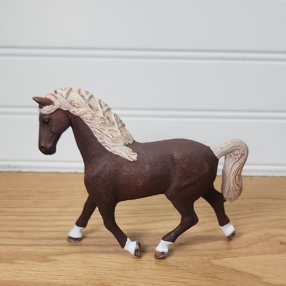 Schleich Holsteiner Mare Luna